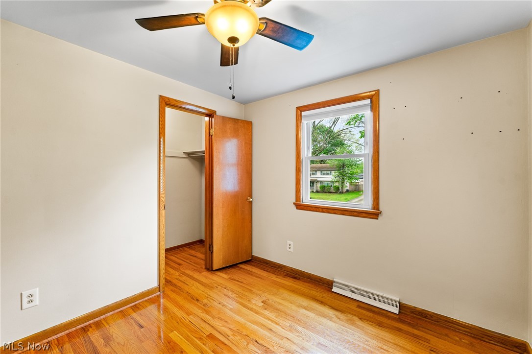 Applewood Acres - Residential