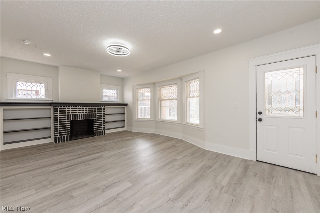 Crawford Realty - Residential Income