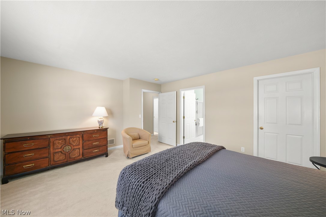 Villas At Eaton Estate Sub - Residential