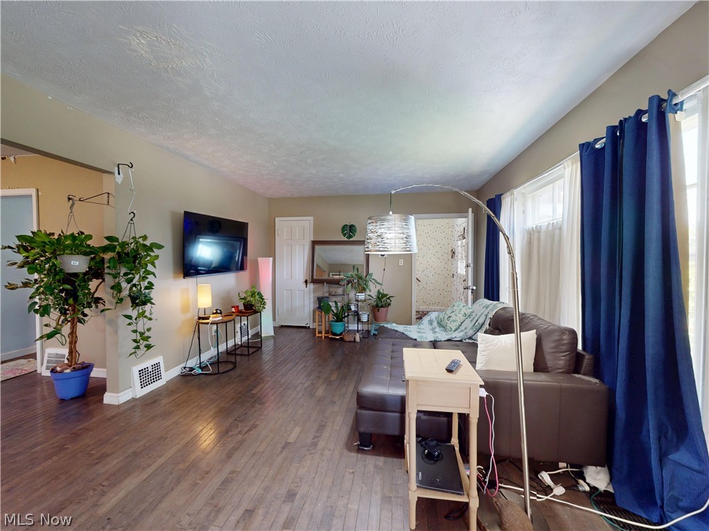 Cedarbrook - Residential Income