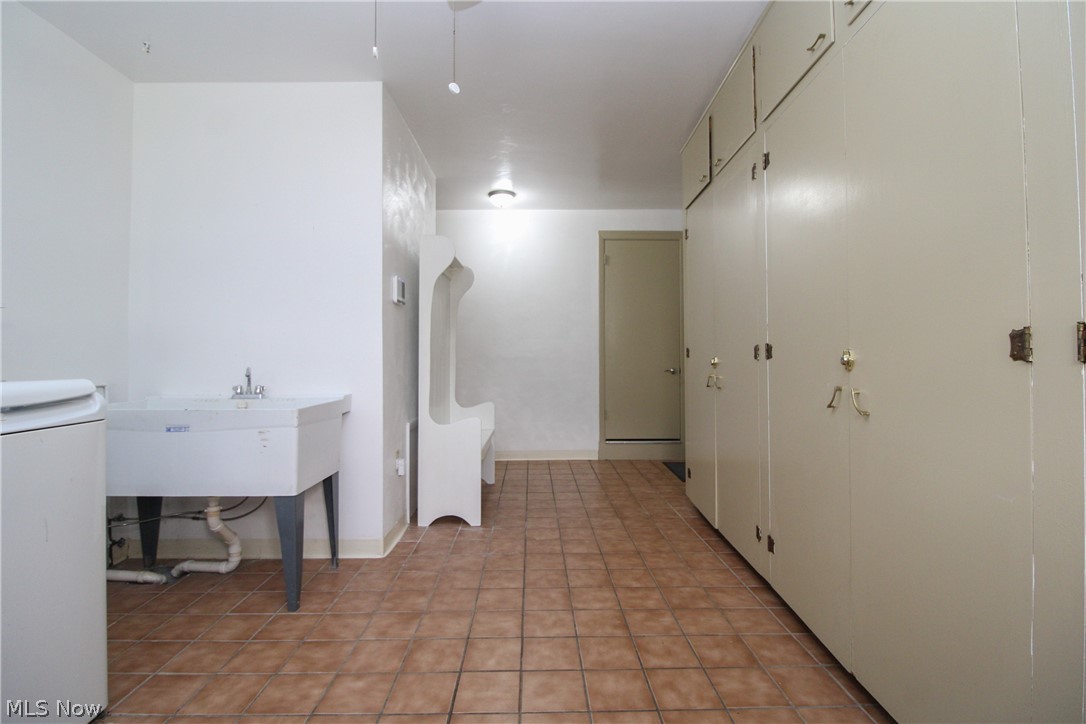 Elmknoll Heights - Residential