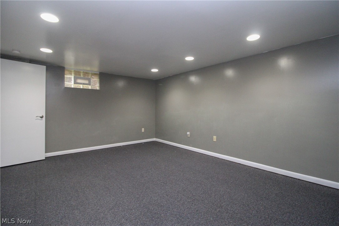 Elmknoll Heights - Residential