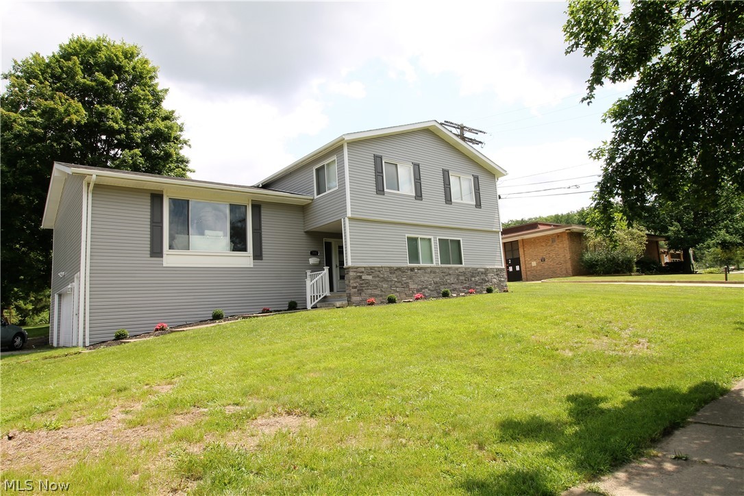 North Portage Path Estates - Residential