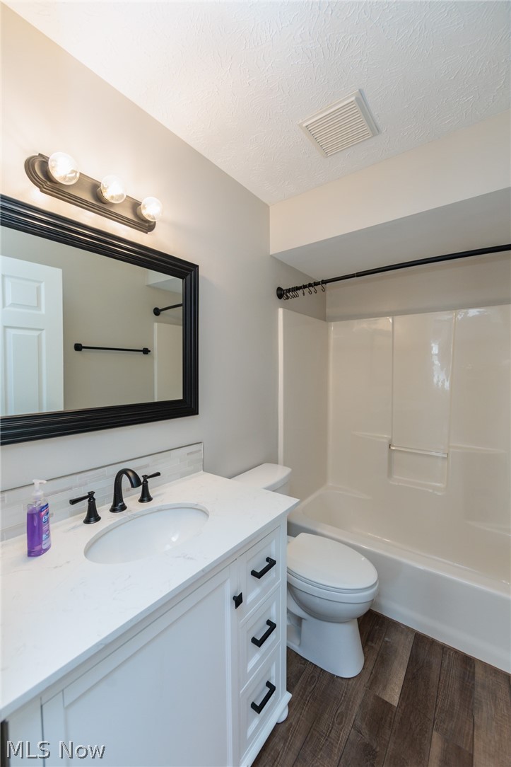 Cedar Glen Sub 5 - Residential