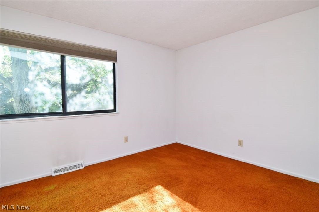 The Villages Condo - Residential