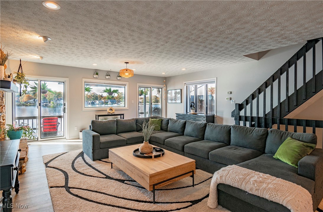 East Reservoir - Residential