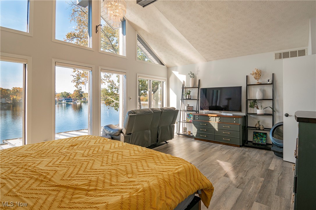 East Reservoir - Residential