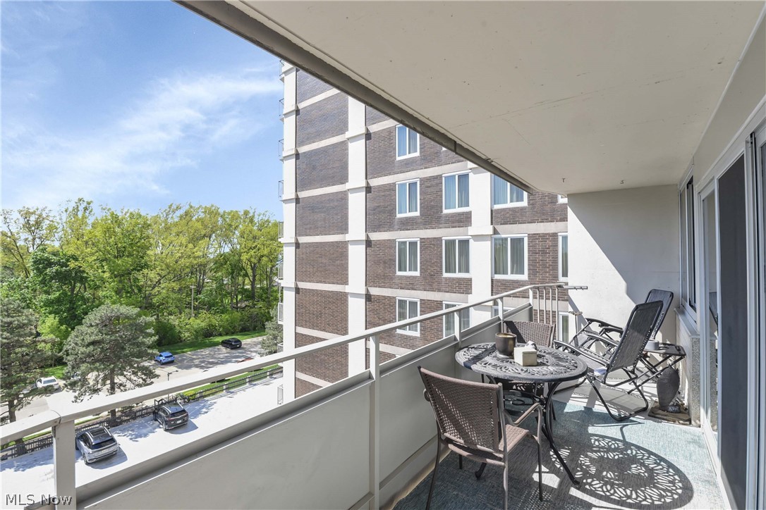 The Carlyle - Residential