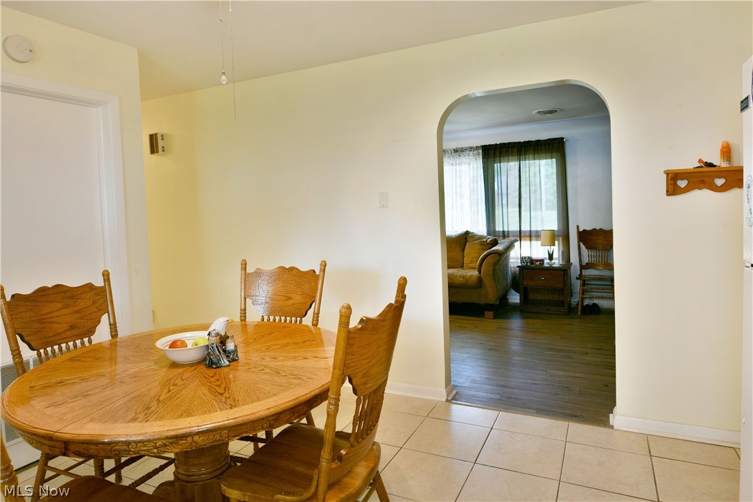 Central Realty Co 01 - Residential
