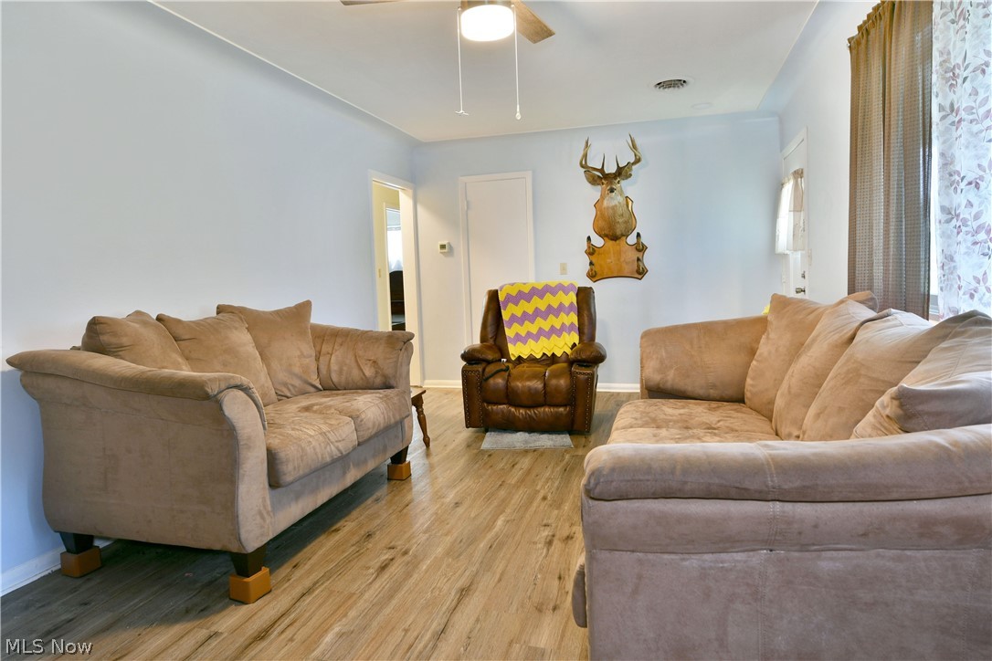 Central Realty Co 01 - Residential