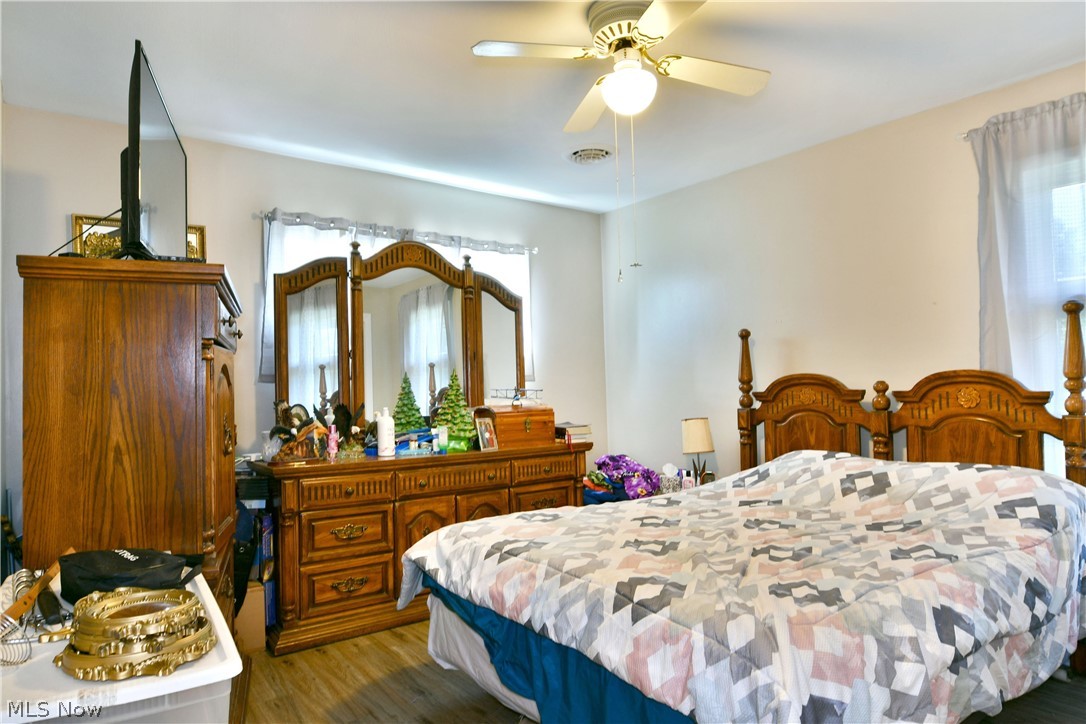 Central Realty Co 01 - Residential
