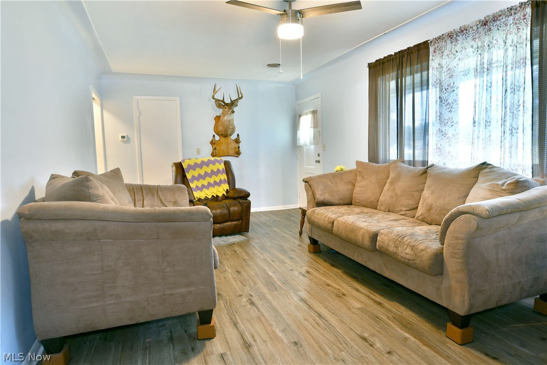 Central Realty Co 01 - Residential