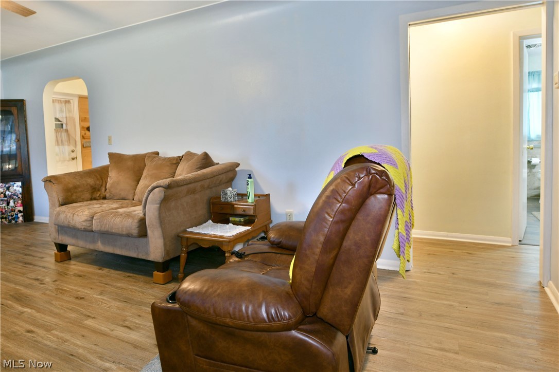 Central Realty Co 01 - Residential