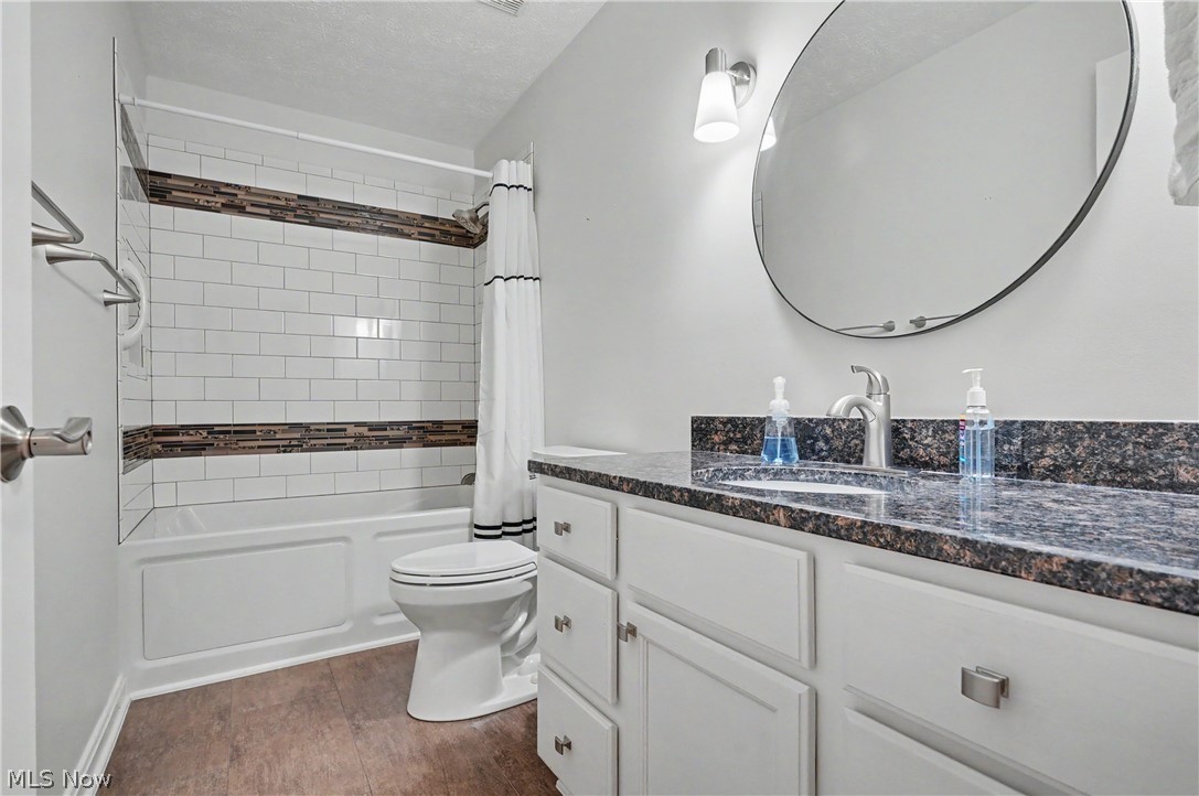 Rockport Colony Condos Ph 03-B - Residential