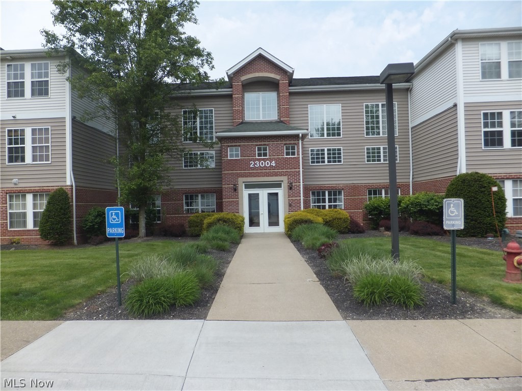 Chandlers Lane Condo - Residential