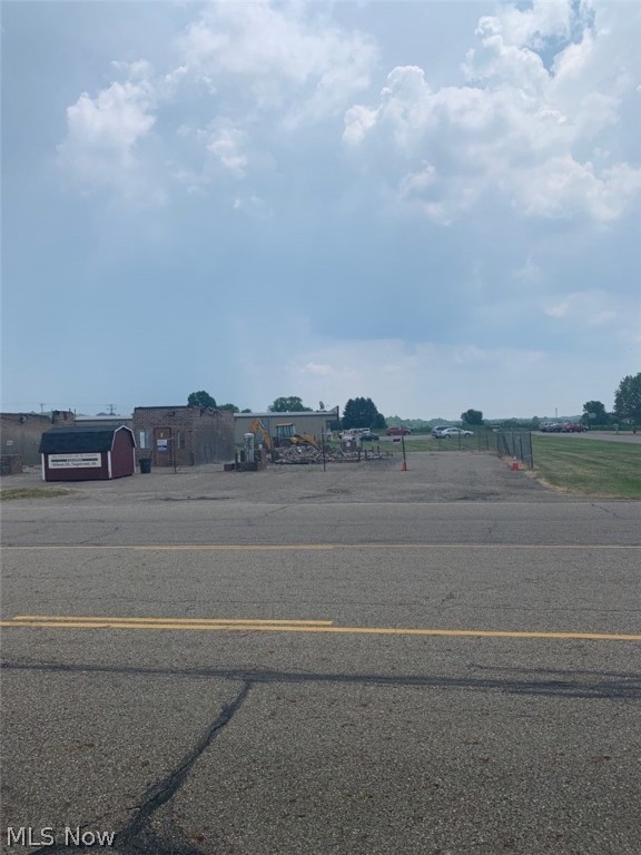 Great location for commercial building.  Location was formerly a self wash car wash.  Property has Phase 3 electric.  Lots of possibilities.