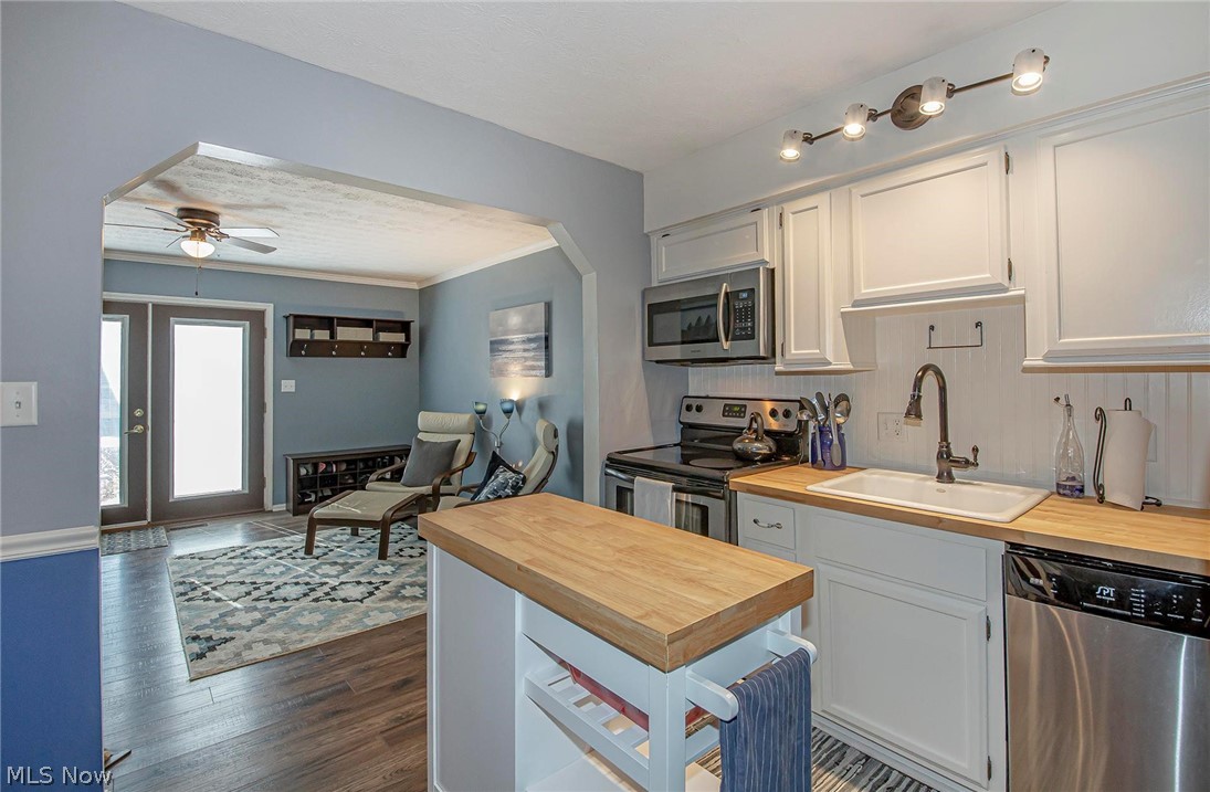 Country Meadows - Residential