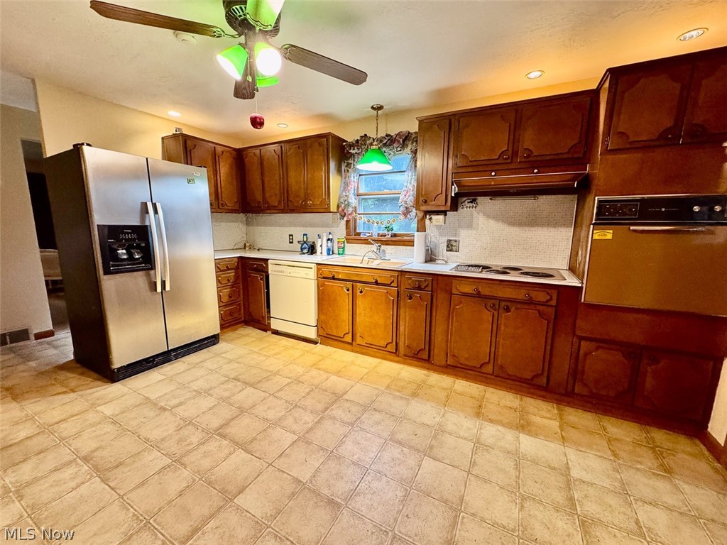 Meadow Glen - Residential