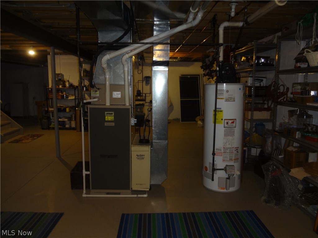 Cranberry Court Condo - Residential
