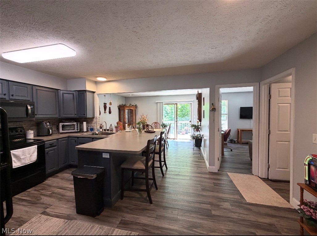 Hampton Bay - Residential