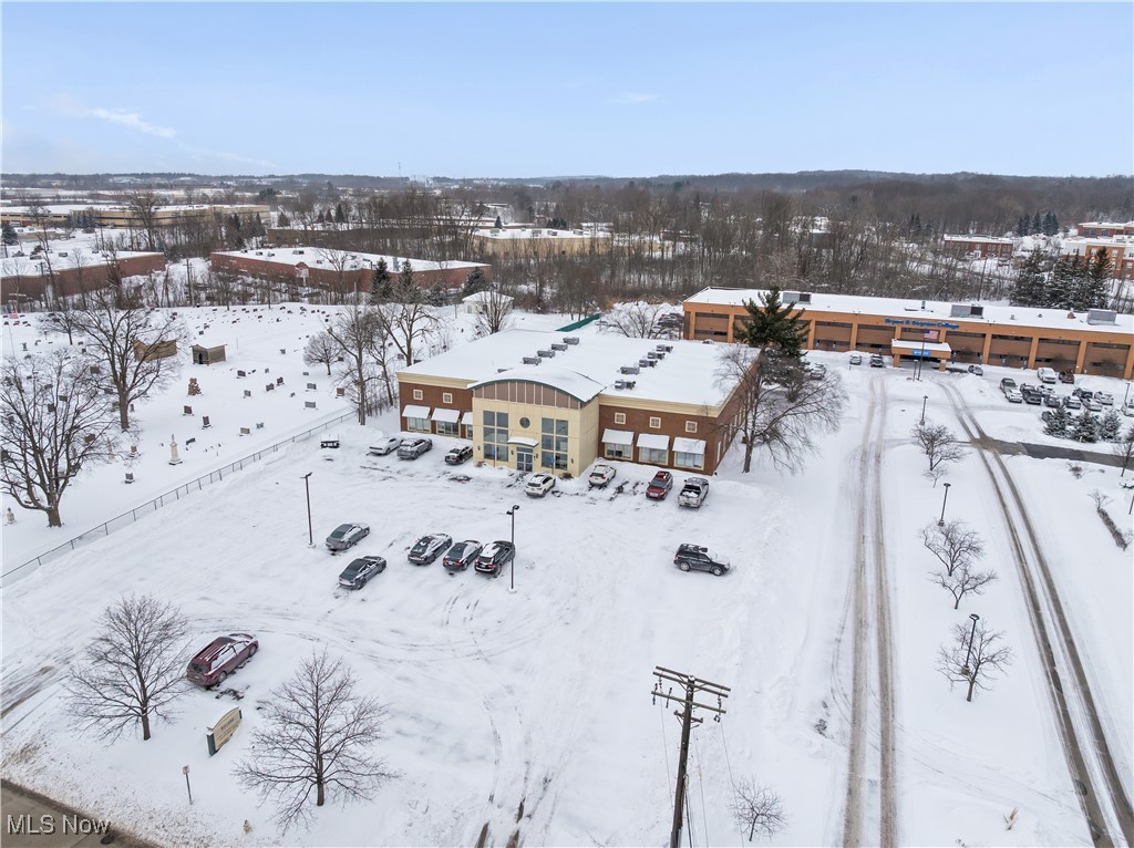 Solon 02 - Commercial Lease