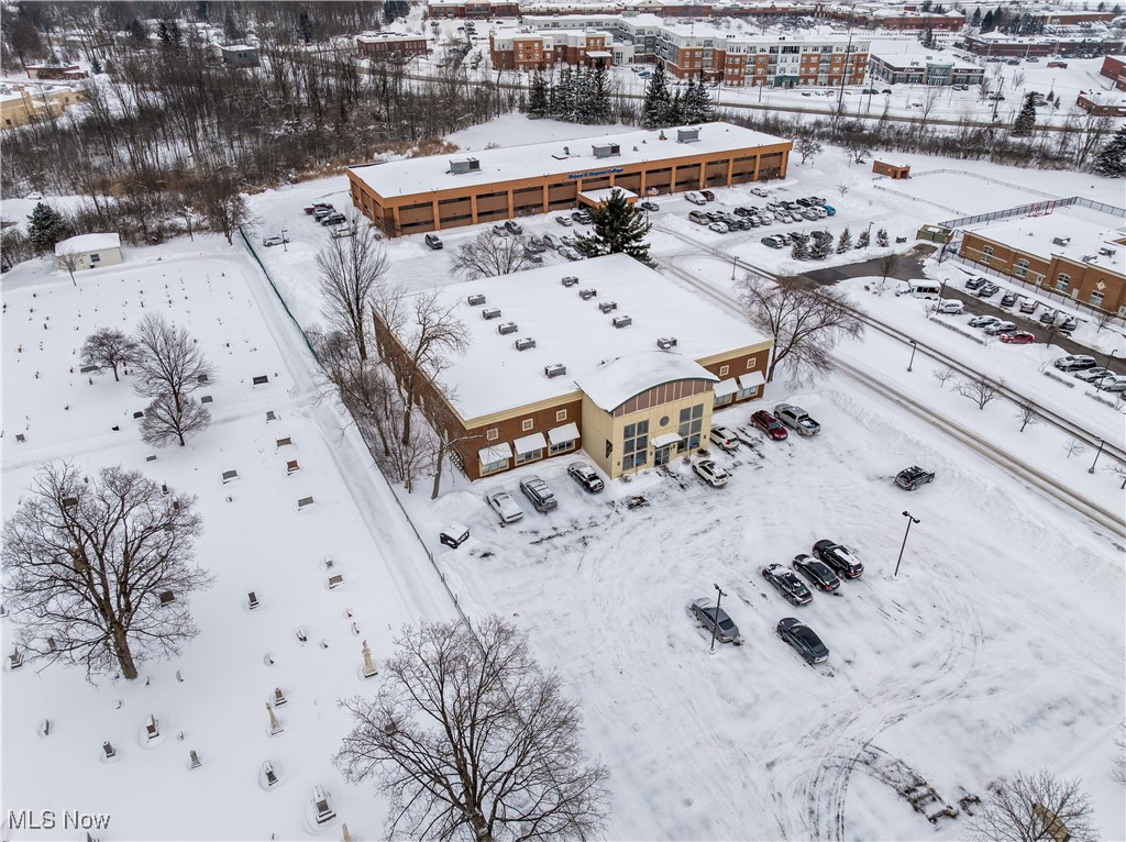 Solon 02 - Commercial Lease