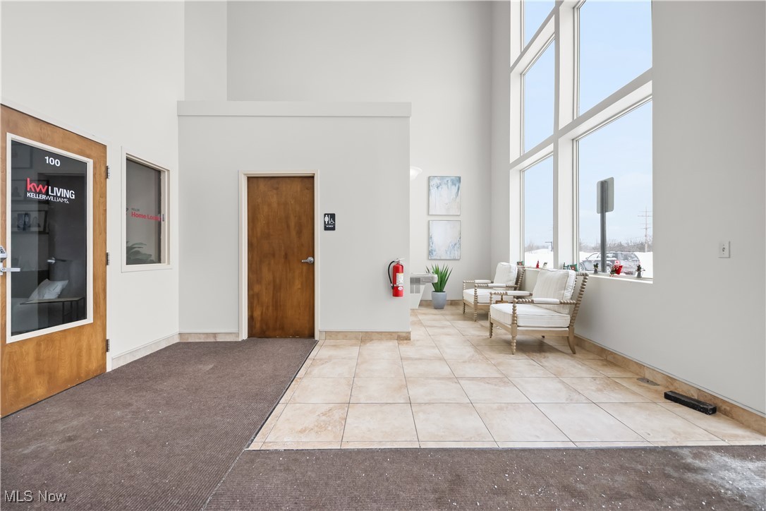 Solon 02 - Commercial Lease