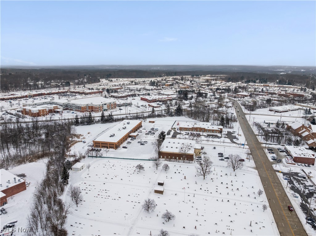 Solon 02 - Commercial Lease