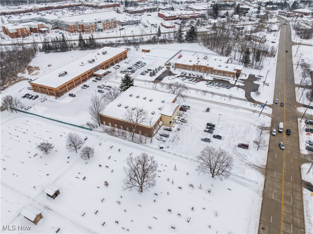 Solon 02 - Commercial Lease