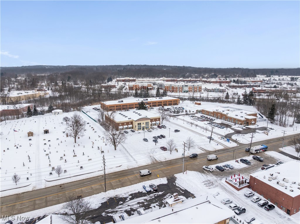 Solon 02 - Commercial Lease