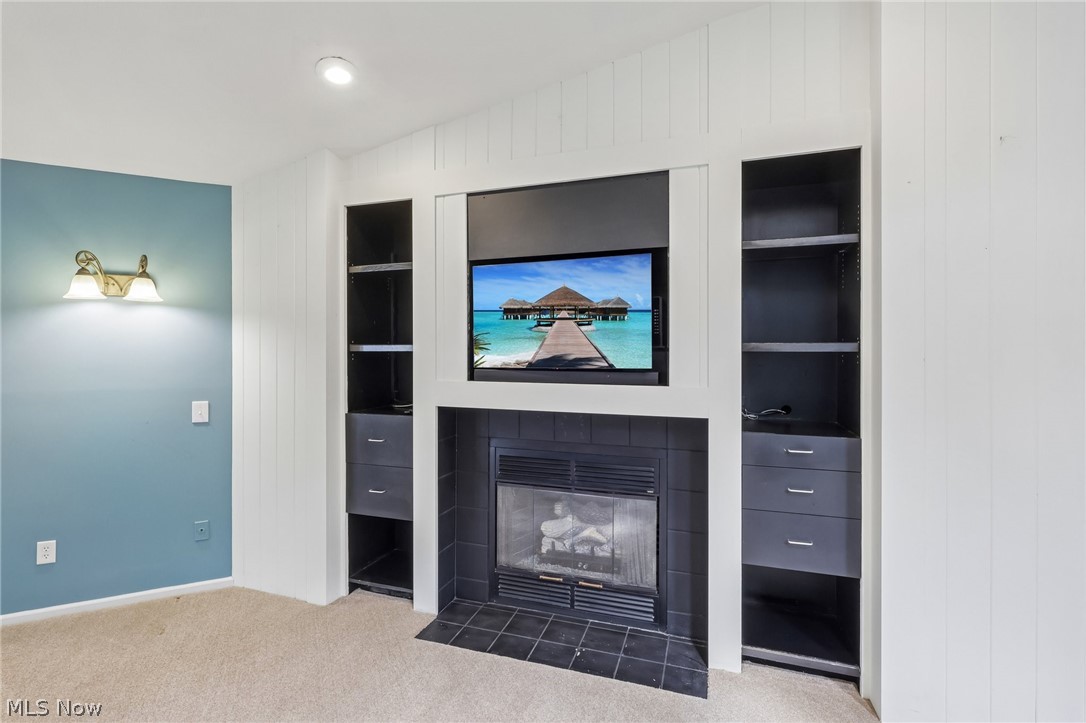 Eagles Chase Condo - Residential