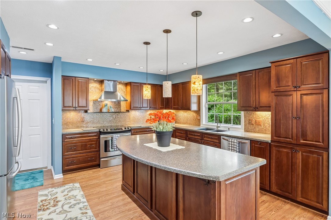 Eagles Chase Condo - Residential