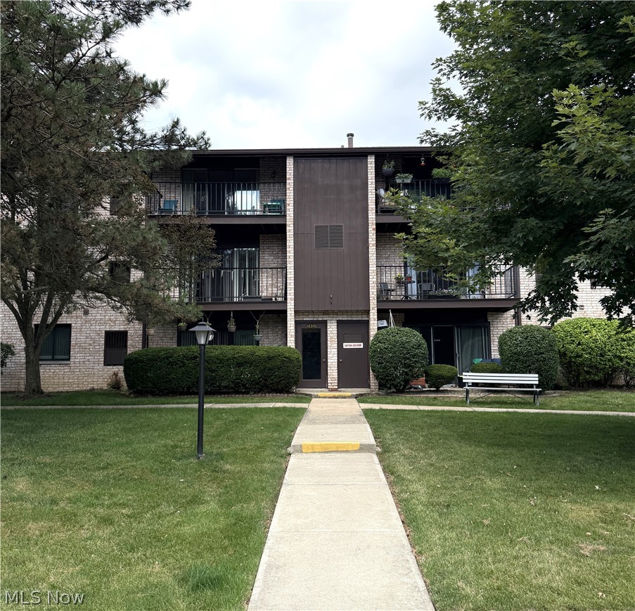 Misty Lake Village Condo - Residential