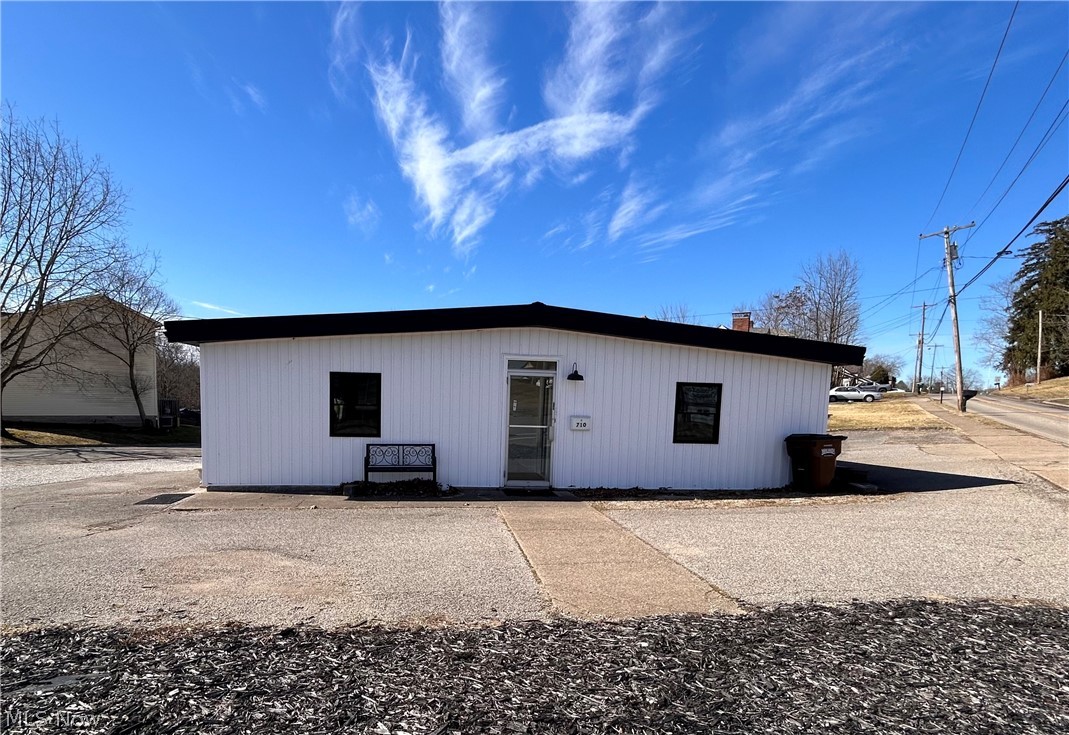 N Of Streckers Add - Commercial Sale