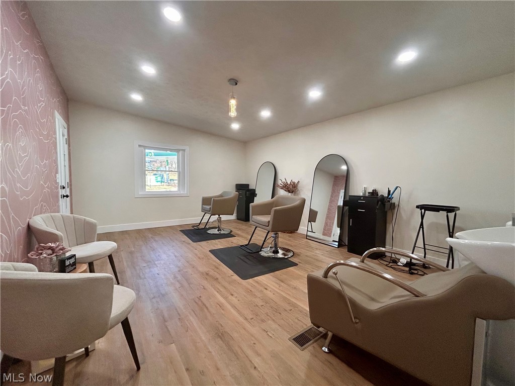 N Of Streckers Add - Commercial Sale