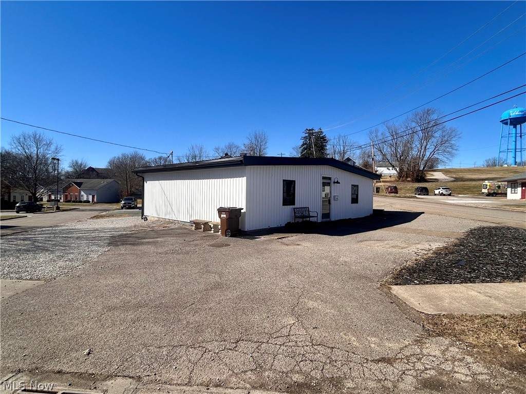 N Of Streckers Add - Commercial Sale