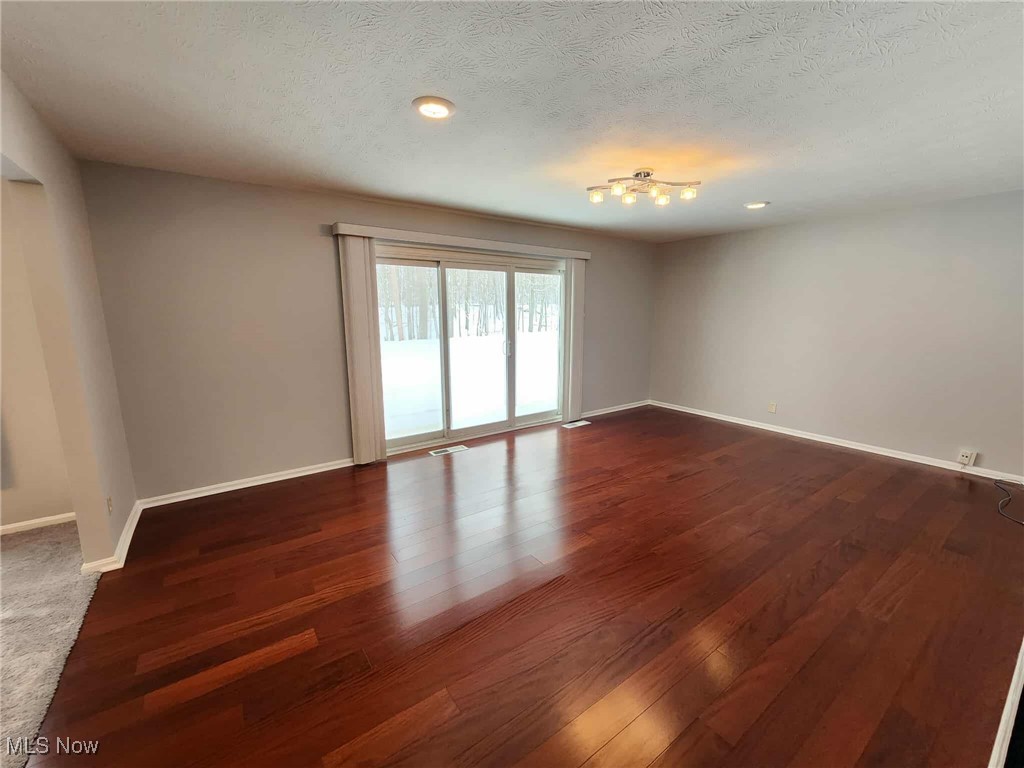 Carriage Hill Condo - Residential Lease