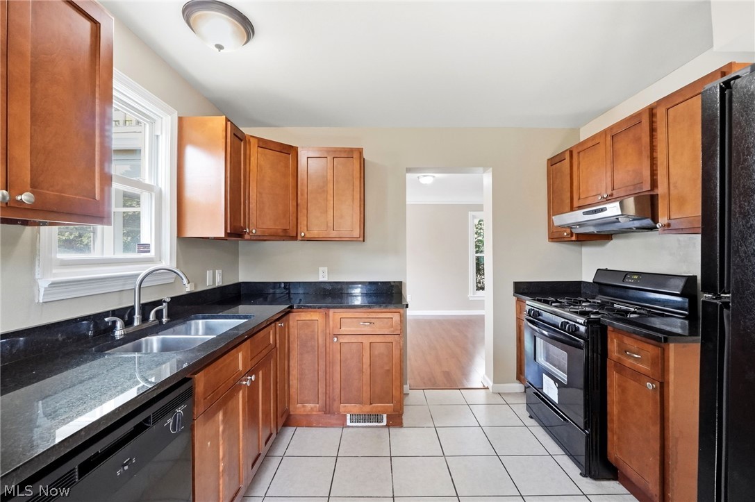 Crestwood - Residential
