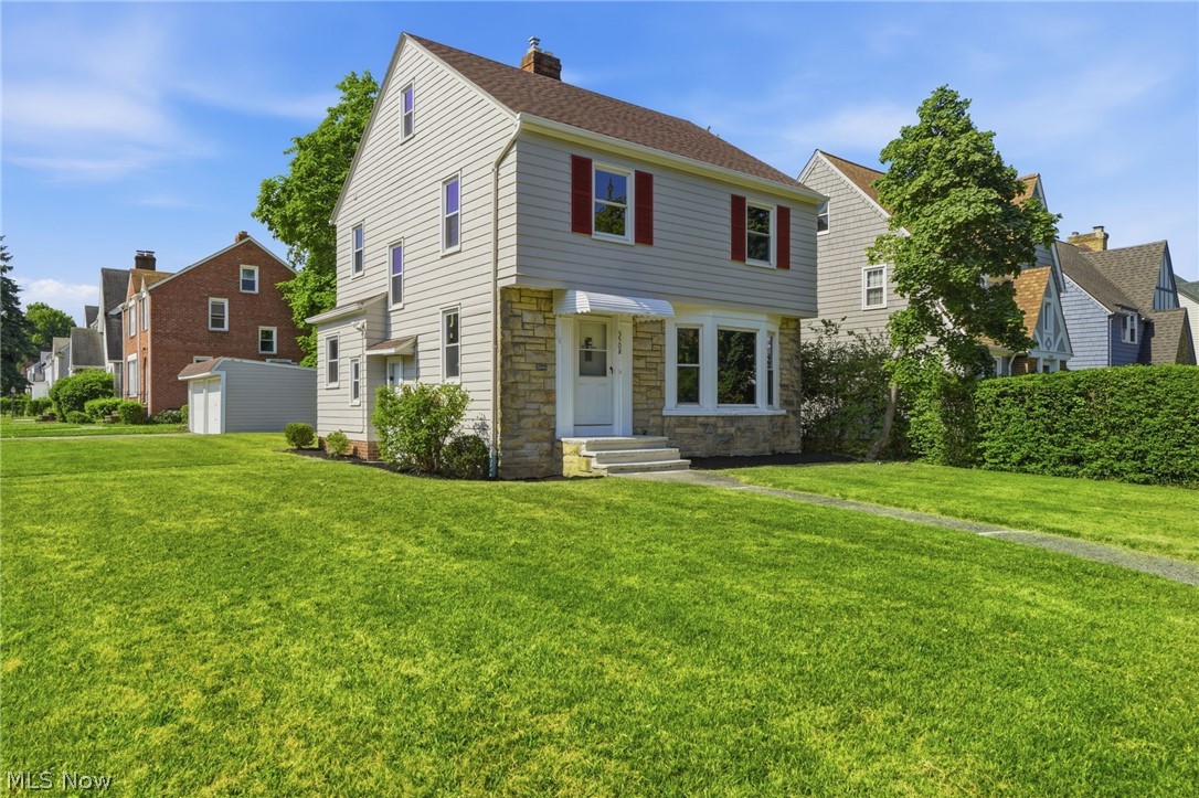 Crestwood - Residential