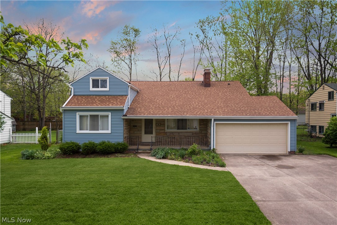 Nestled on a quiet street, this split-level home has been lovingly maintained by the same owner for 38 years. The bones of this house are strong, it’s just waiting on new owners to make it their own with interior updates. Eat-in kitchen w/pantry, formal dining room and living room, huge den with wood-burning fireplace, ensuite primary bedroom, and a crawlspace with tons of storage make this the ideal home. Amenities and Facts: EXTERIOR: *Sump pump with transferrable warranty from Ohio State Water Proofing (2020) *Vinyl siding (2016) *Heater coil on gutters in front of house to prevent water dripping on front stairs (2011) *Gutter guards (2001) INTERIOR: *Washing machine (2020) *Water heater (2019) *New plumbing in primary bathroom (2019) *Garage door opener (2017) *Microwave oven (2016) *Furnace (2005) *Garage door (2000). Convenient to I-71, paved trails of Cleveland Metroparks, Lake Isaac, Middleburg Heights Library, Sips & Such Social House, Bagley’s Grill, Fat Head’s Brewery & Tap