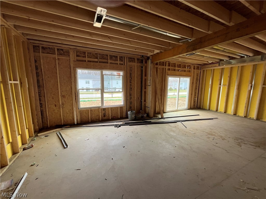 Summit at Forest Lakes - Residential