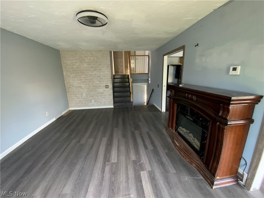 Homer D & G L Hoffmans Second - Residential