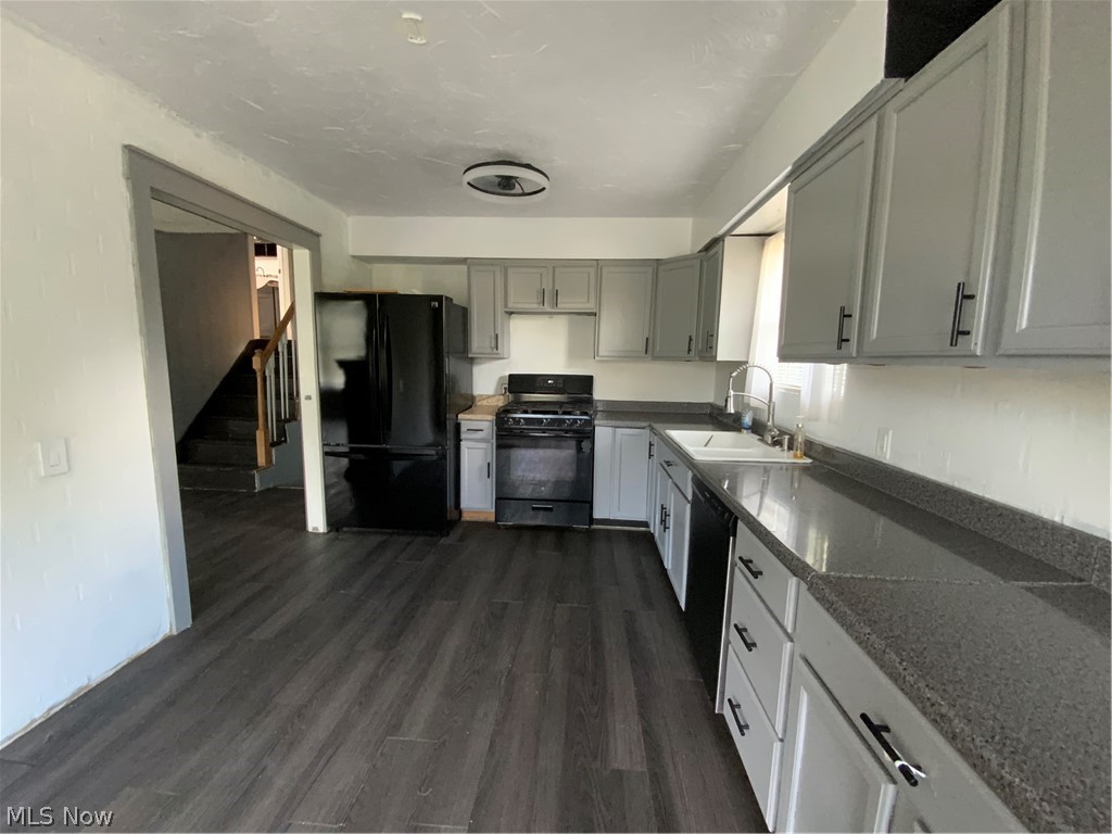 Homer D & G L Hoffmans Second - Residential