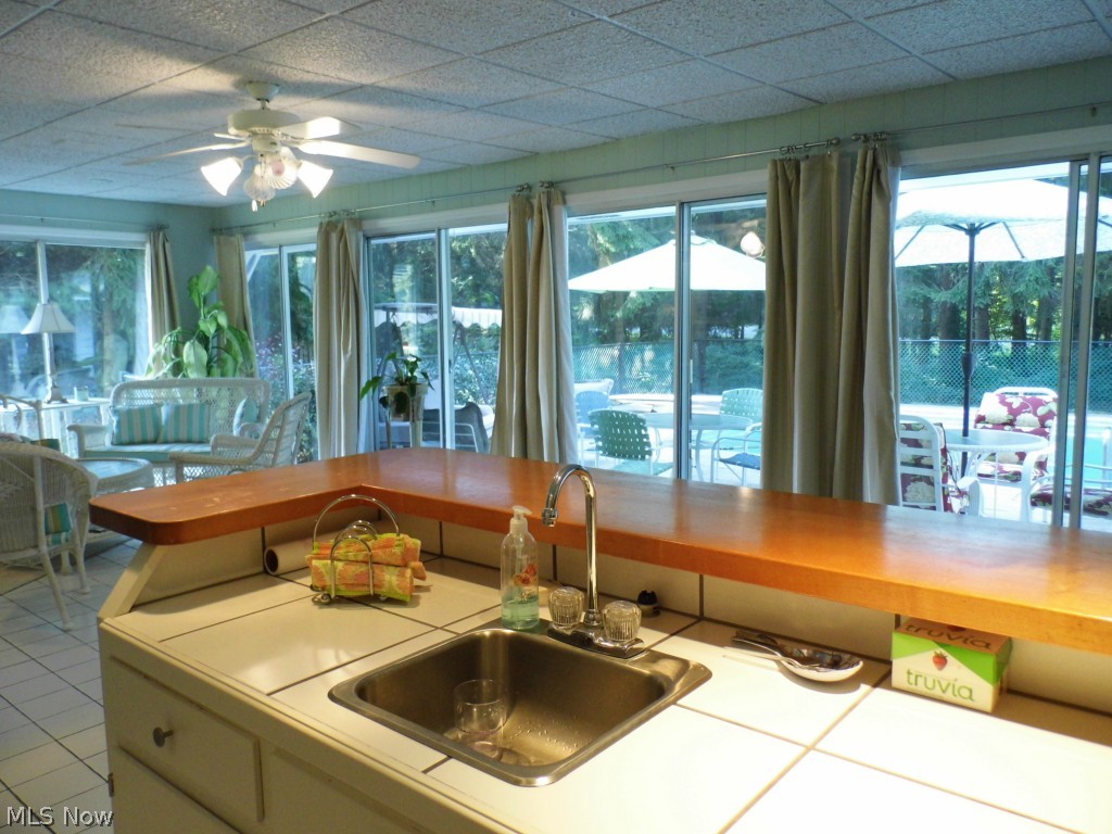 Twin Lakes near Golf course - Residential