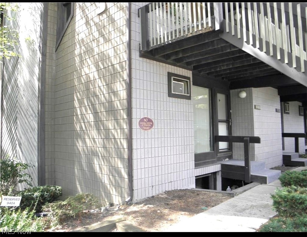 Welcome home to this beautifully updated 2-bedroom, 1.5-bath condominium offering 1,612 square feet of comfortable, move-in-ready living space. The spacious interior features modern updates throughout. The open living and dining areas provide plenty of room to entertain or relax, while the kitchen includes all appliances. 

Both bedrooms are generously sized, and the convenient half bath on the main level adds everyday functionality. A detached one-car garage provides additional storage and protected parking.

Enjoy low-maintenance living with an HOA fee of just $240 per month, which covers exterior building maintenance, lawn care, snow removal, and even your heat during the winter months, helping keep utility costs low and homeownership simple

Whether you're a first-time buyer, downsizing, or looking for a move-in-ready home, this updated condo offers a generous living space.  Schedule your private showing today!