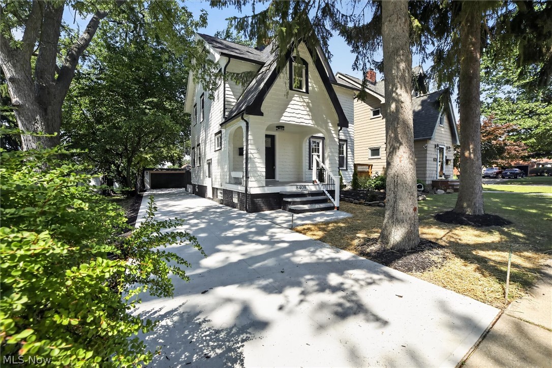 Tuxedo Lake - Residential