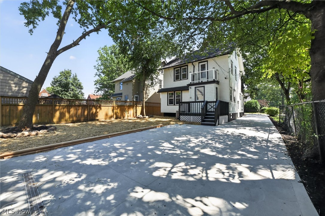 Tuxedo Lake - Residential