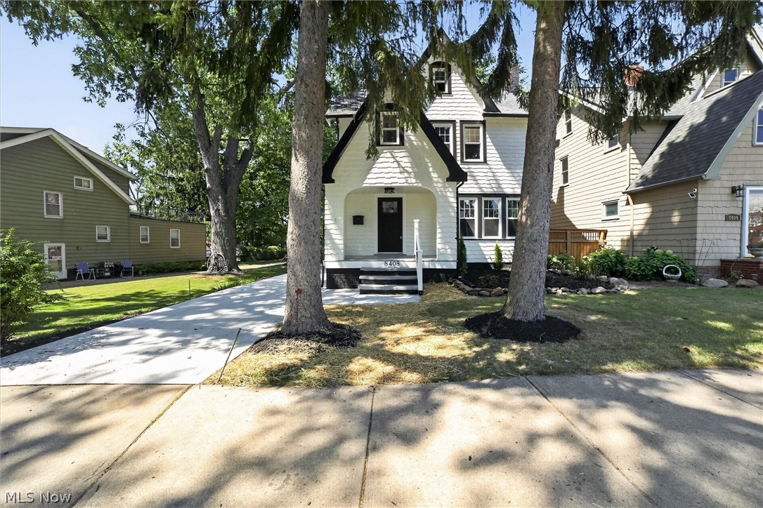 Tuxedo Lake - Residential