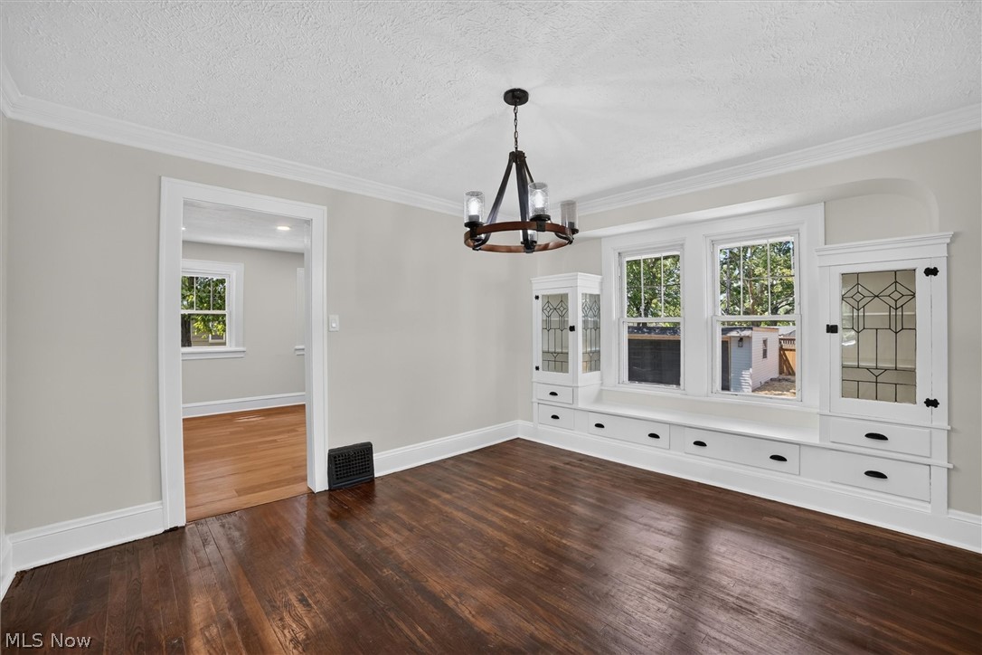 Tuxedo Lake - Residential