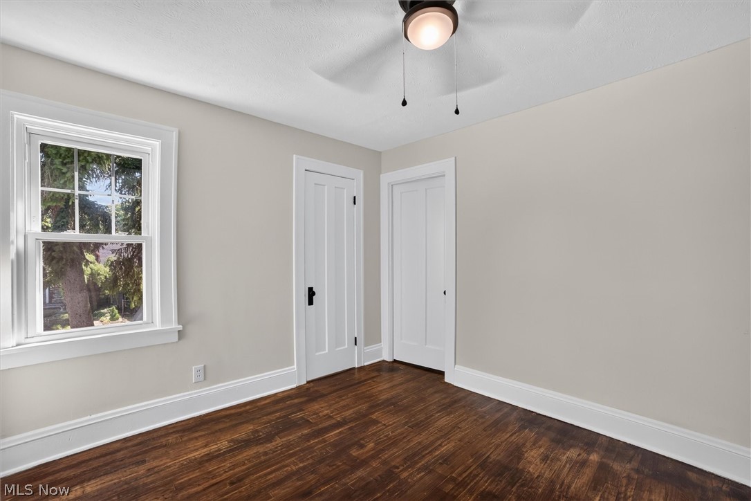 Tuxedo Lake - Residential